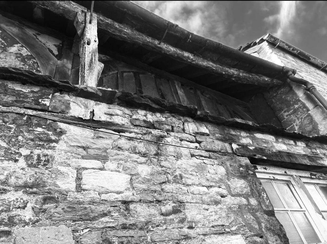 Little Priory * Burford